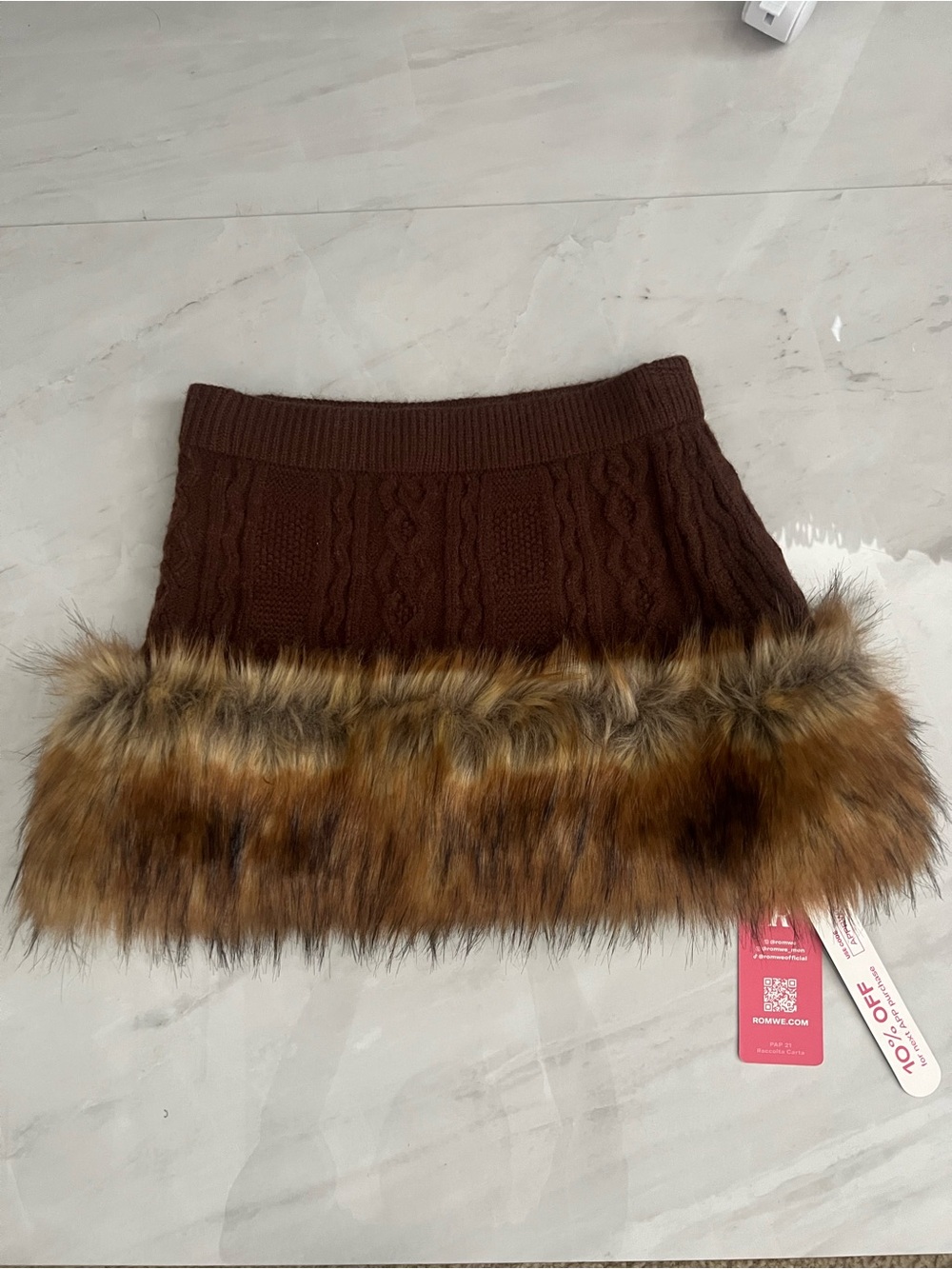 Romwe Brown faux fur mini skirt with cable knit design